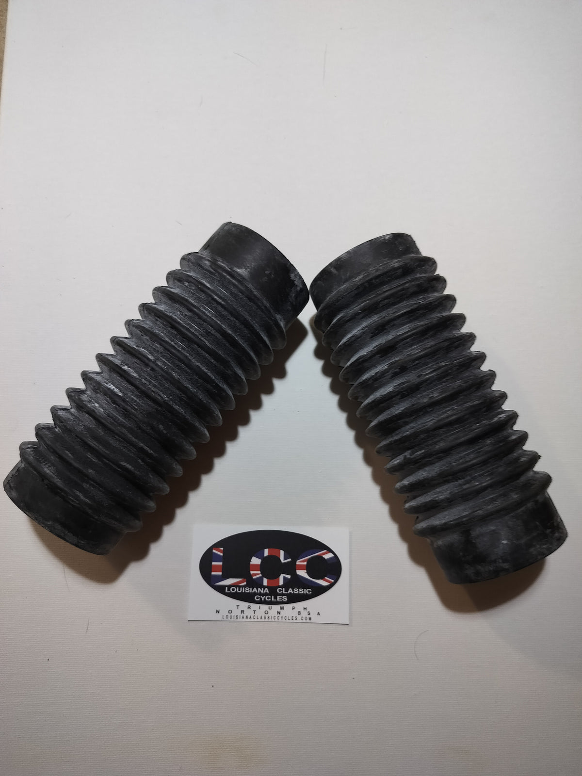 Fork Gaiters/Bellows – BSA A50/A65/Rocket 3 / Triumph T100/TR6/T120  97-3635